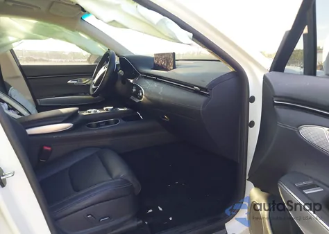 2023 Genesis Gv70 2.5T Awd z USA, uszkodzony, nr VIN KMUMADTB7PU136645